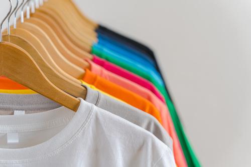 Tシャツをすっきり収納しよう 100均アイテムや便利グッズも紹介 家事 オリーブオイルをひとまわし