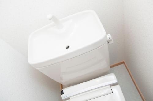 トイレタンク