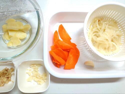 玉ねぎは電子レンジで加熱して時短調理!