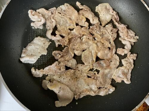 大さじ1のサラダ油で、揚げ焼きに