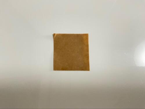 見えづらいので、このくらいの大きさの正方形です