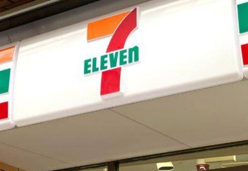 セブンイレブン外観