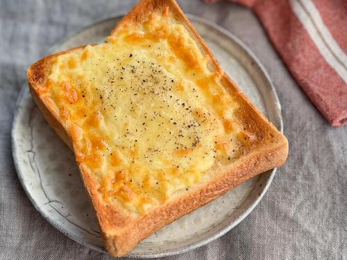 もう普通の食パンに戻れない…（涙）”チーズ”にちょい足しで驚くほどおいしい＜トーストレシピ＞を大公開