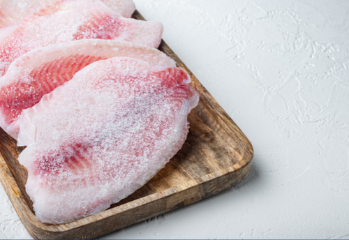 『冷凍した魚』実は食べちゃいけない特徴があった…！？意外と知らない”正しい保存期間”を今すぐ試してみて！