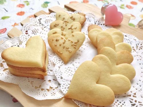 【バレンタイン】”クッキーの型”買い忘れた（汗）→家にある”身近なアイテム”で作れる！味も見た目も最高な『ハート形クッキー』の作り方♡