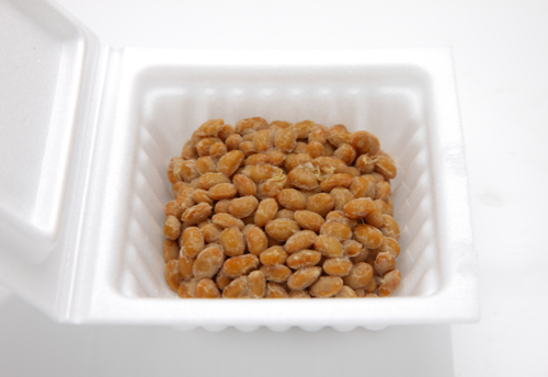 納豆を『食べたらNGな人』の特徴は…「健康のために食べてたのに！？」こんな成分が含まれていたなんて（汗）