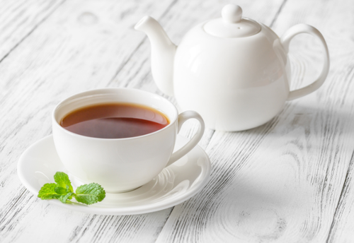 紅茶を『飲みすぎたらNGな人』の特徴は…知らずにたくさん飲んでた…（汗）こんな成分が含まれてたの！？