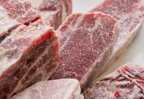 『冷凍した肉』の”食べたら危険”な特徴って…！？意外と知らない＜正しい冷凍方法＞を今すぐ試して～！