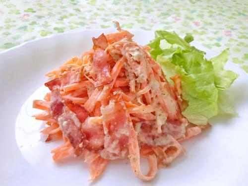 【にんじん余ってたら絶対作って！】少ない材料でパパッと簡単♪あと1品ほしいときに大活躍する＜絶品サラダ＞を紹介