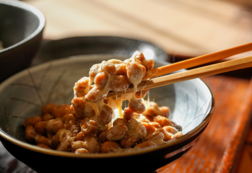 実は「納豆」と”相性の悪い食べ物”があった！？⇒ 予想外すぎる”定番食材”にビックリ！