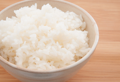 炊いた『ご飯』の保存、間違えると”食中毒”のリスク大！絶対避けたい＜NG方法＞を徹底解説