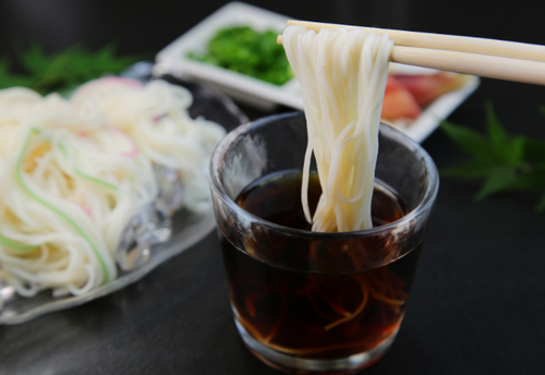 『そうめん』”めんつゆだけ”はもう卒業！→圧倒的に美味しくなる＜ちょい足しアレンジ＞が神すぎた