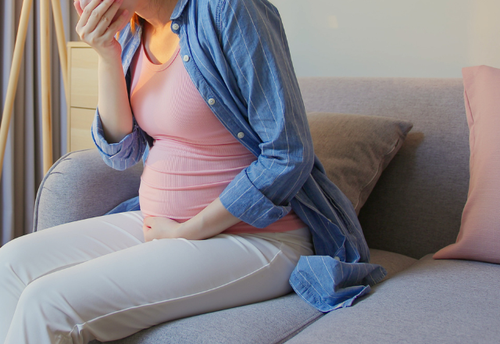 妊娠中に”つわり”で苦しむ妻に…「おい！さすがに手抜きすぎ」夫が信じられない一言！しかし次の瞬間、妻がまさかの決意…！？