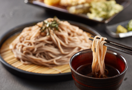 妻が作った”ざるそばのつけ汁”を見て、夫「なんでこうなるの？」しかし直後、夫が「ごめん…」と謝罪したワケは…