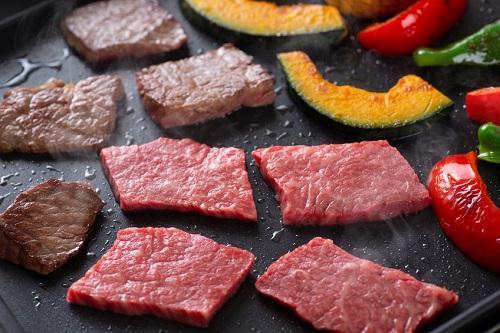 夏に”おうち焼肉”すると、ニオイがずっと消えない！私「なんで…」すると意外な原因が判明！？「本当に辛かったです」