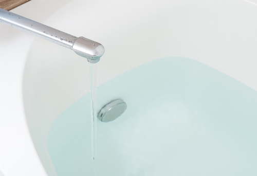お風呂の残り湯、流すの待って！⇒“日常で使える”活用術が目からウロコすぎた…！