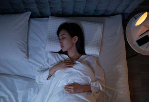 【冷房つけてたのに…】夏の夜に息苦しさで目覚めた理由に…⇒思わずヒヤッとした”危険なミス”とは