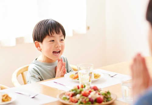 義母「特製のおやつがあるよ！」→食べたら”まさかの食材”だった！？でも予想外のウマさに「我が家でも定番になりました」
