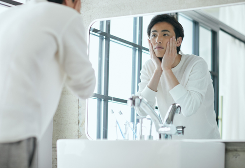 朝の『あるある洗顔習慣』やめて～！→間違ったやり方を続けると後悔する【意外なデメリット】とは