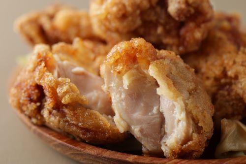 もう今までの『唐揚げ』に戻れない…！ひと工夫でジューシーに仕上がる”意外な隠し味”を紹介