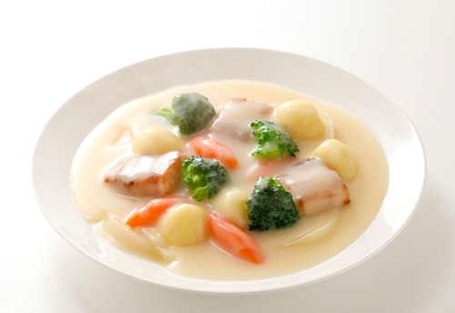 いつもの”クリームシチュー”がこんなに美味しくなる!秘密の隠し味&入れるタイミングを伝授