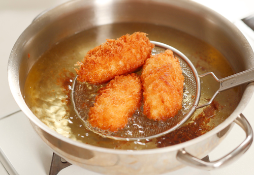 『油固め剤』が無くても大丈夫!家にある”キッチンアイテム”で簡単に代用できる方法を教えます