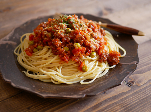 旨みた〜っぷり！【ミートソースパスタ】⇒義母の”秘伝の隠し味”に家族が大絶賛！⇒早く教えてほしかった…！？