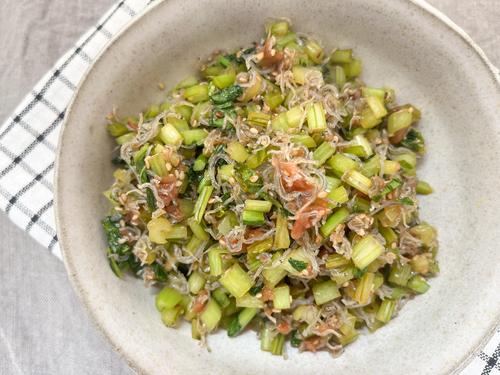 「カブの葉」で【栄養満点ふりかけ】を作ってみた⇒は、箸が止まらん…！