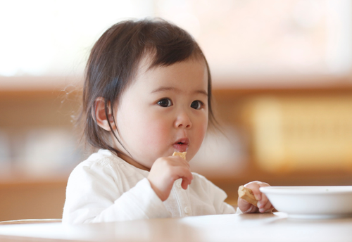 2歳娘が義実家でお留守番。しかし迎えに行くと⇒義母「欲しそうだったから…」と娘が持っていた”モノ”に驚愕！？