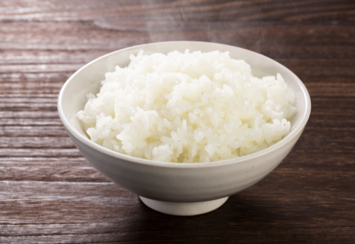 夕飯に冷凍ご飯を出すと「冷凍なんて不味い！」と文句を言う義母。だが翌日⇒”友人の一言”で義母の態度が一変！？