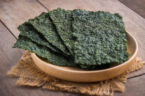 【裏ワザがあった！】“シナッシナ”の海苔を瞬時に“パリッパリ”に戻す「超簡単な」方法4つ
