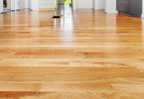 フローリングの”ベタつきと黒ずみ”を一掃！今すぐ試せる＜簡単な掃除方法＞とは