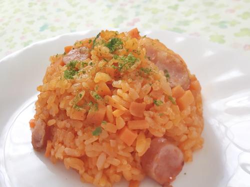 【炊飯器でこのクオリティ】ってマジ…？何度も食べたくなる『絶品ケチャップライス』簡単レシピ