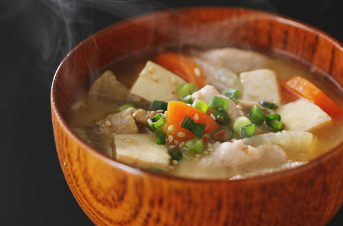 文化の違い…なのか！？【味噌汁】を巡る“夫のひと言”に妻は衝撃…！