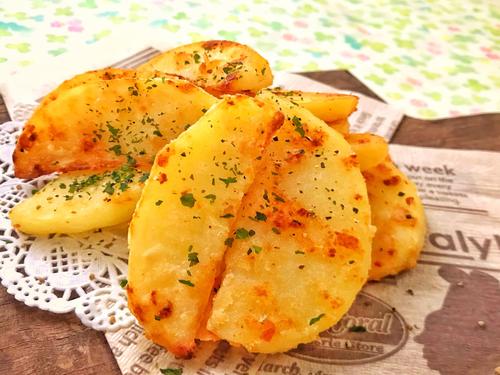 【揚げずにザクザク！】コンソメ味の『フライドポテト風』お手軽レシピ