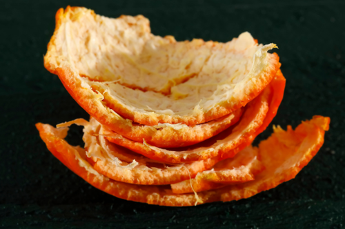 え…そんなことにも！？【目からウロコ】すぎる“みかんの皮”の再利用アイデアに⇒「絶対やります！」