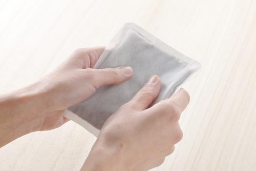 その発想はなかった！【絶対に試したくなる】カイロの再利用アイデアに驚愕する人続出！？