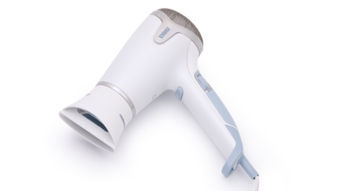 身近すぎて恐怖！？ドライヤーの“ほこり”を絶対に【放置してはいけない】ワケ