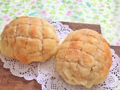 市販のロールパンでOK！サクサクしっとり「メロンパン」簡単レシピ｜おやつにピッタリ♪