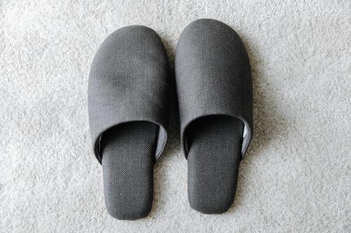 みんな…忘れてない？実は【定期的な洗濯】を怠ると“カビ”の原因にもなる身近なアイテム！→「言われて気づきました…」