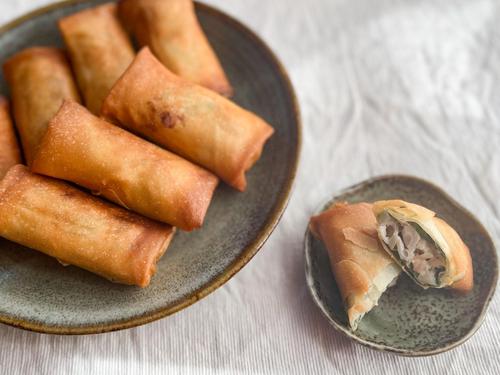 感動必至！みんな喜ぶ「至福の春巻き」簡単レシピ｜たまらない美味しさ♪