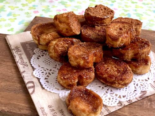 油不要！5分で作れる「麩菓子」簡単レシピ｜黒糖のコクと素朴な味わいがヤミつき♪