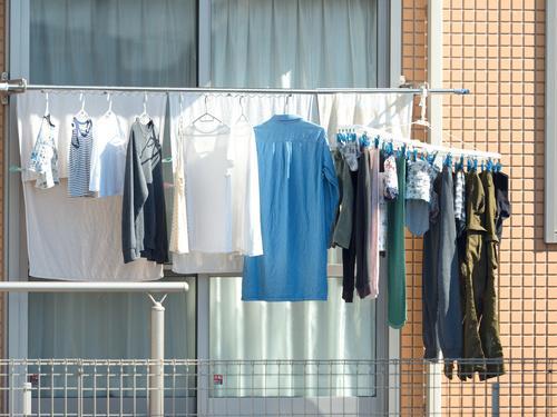 デメリットしかない！【花粉症の人】が絶対にやってはいけない“NG習慣”に→「うわっ…思いっきりやってた…」