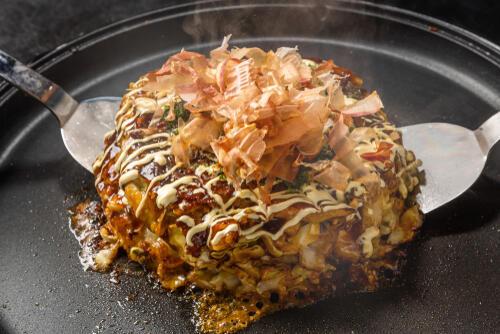 「お好み焼き」作るなら絶対やって！【驚くほど】ふわっふわ♡に仕上がる“意外な”食材3選