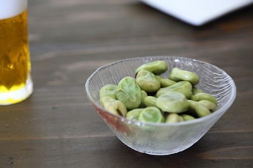 そら豆好き必見！絶品すぎて定番にしたくなる【塩茹でそら豆】の作り方→「おつまみにも最高です♡」