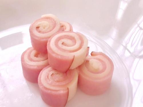 子どもも大喜び♡かわいすぎる「ハムチーズくるくる巻き」簡単レシピ｜お弁当が華やかに♪