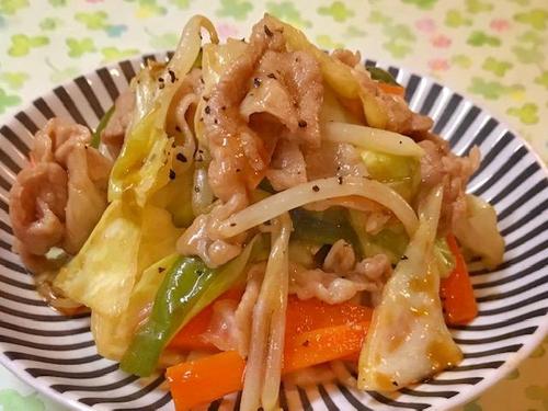 まるでお店の味！シャキシャキ食感が続く「肉野菜炒め」レシピ♪片栗粉が決め手☆