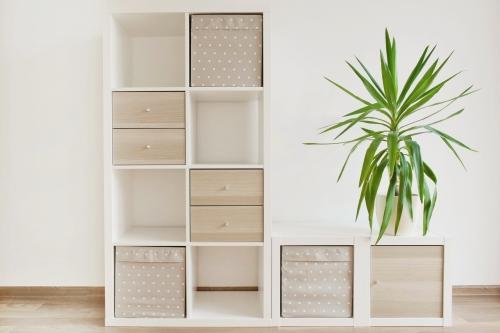 感動♡カラーボックスが“万能家具”に大変身♪100均で叶う『賢すぎる』収納テク☆お金をかけずに収納革命！