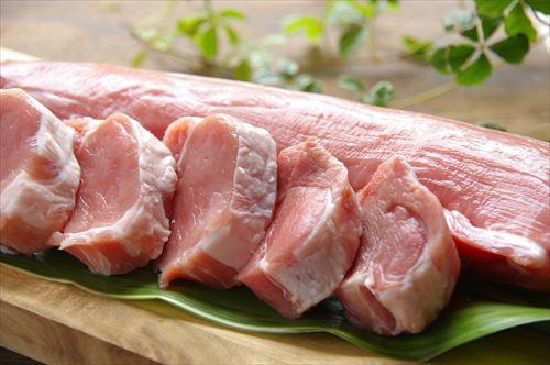 その豚肉、ホントに【中まで】火が通ってる？知らないと危険な『生焼け』の見分け方！食べる前に要確認！