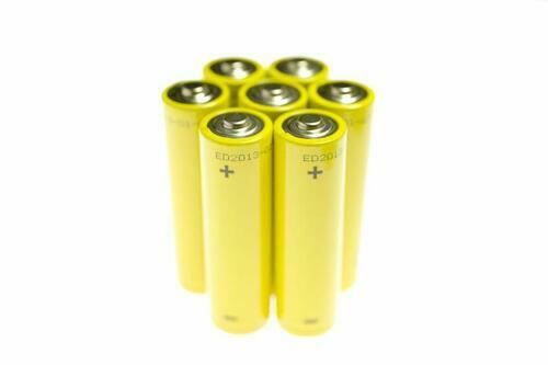 『乾電池』そのまま捨てると“発火や破裂”するってホント！？処分する前に【必ず】確認すべきこと